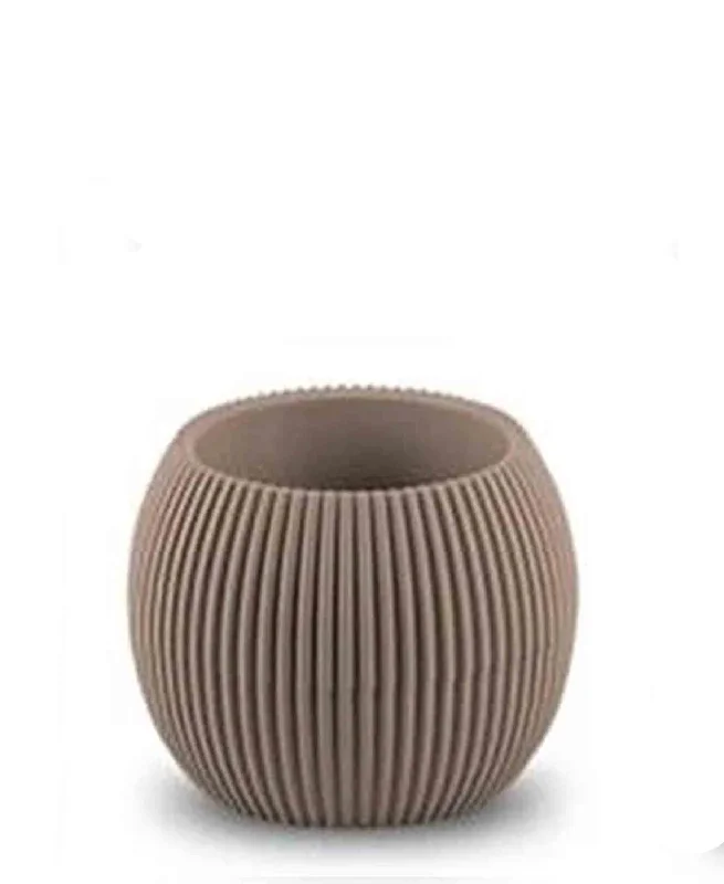 Minimalist white ceramic planters-Urban Decor Coral Oval Pot Plant 0.70Lt - Brown