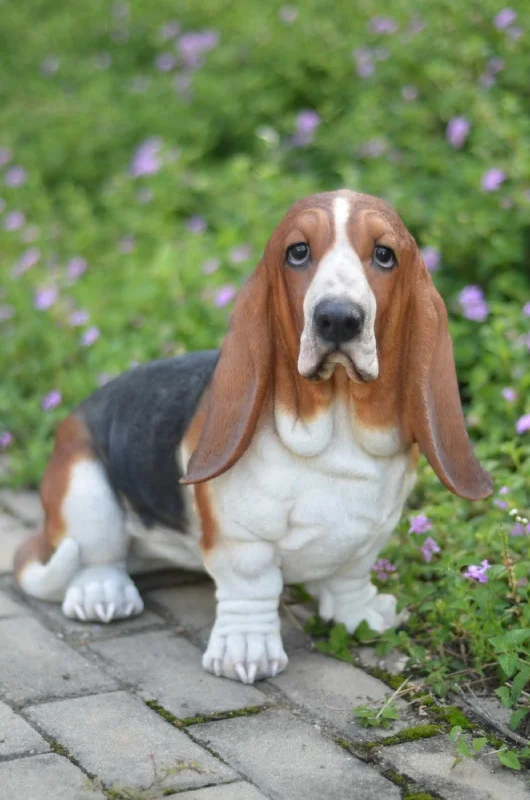 Glass terrarium plant holders-Basset Hound Statue